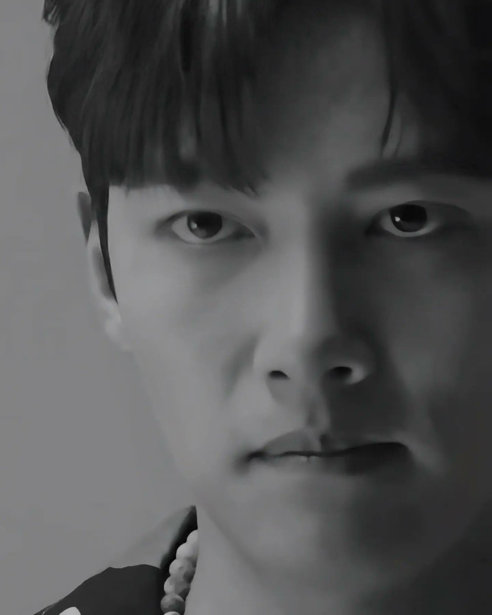 🤍🤍🩶🩶🖤🖤🖤🖤
#JiChangWook
#BENCHxJICHANGWOOK #GlobalBENCHSetter
@Jichangwook 🤍
@benchtm