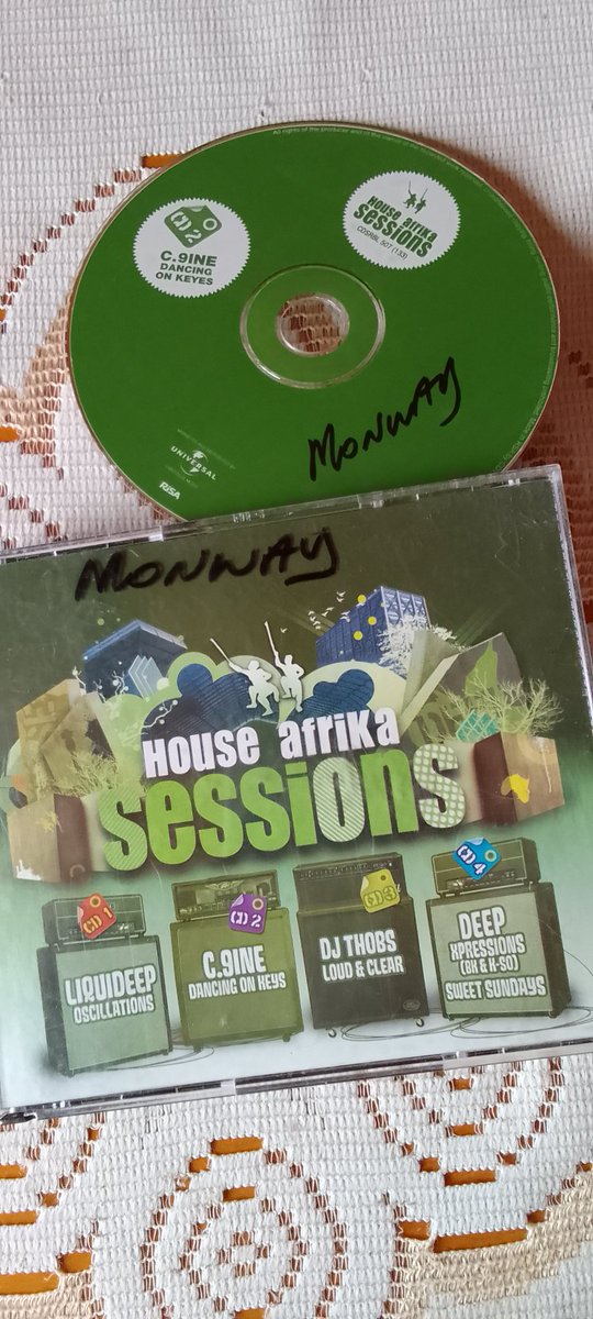DeepLabelSA's tweet image. Here it is @LuloCafe @LamiezHolworthy @METROFMSA 👌 Still have it in a safe place 🙌 @iamZIYON @house_afrika @LiquideepSA