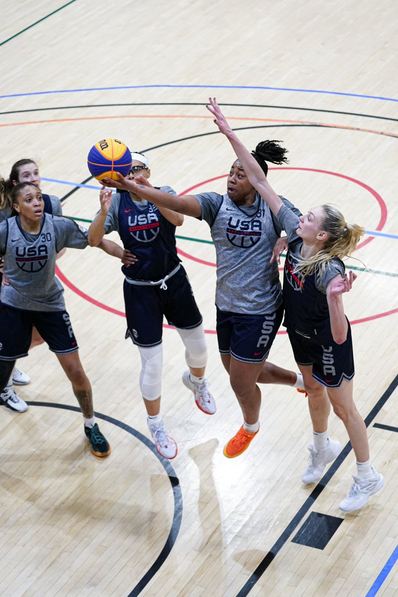 usab3x3's tweet photo. The youngest player in 🇺🇸 #3x3WNT camp. Three-time 3x3 gold medalist. Only 18 years old. Hooper!

✊ @mkwill12_ https://t.co/9bzfnSXTKJ