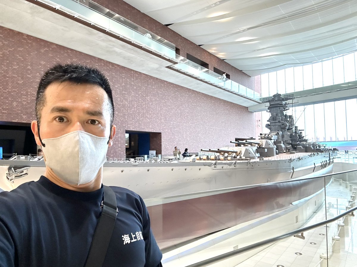 After Sunshine Museum, moved to #YAMATO_MUSEUM, built in memory of Japan imperial navy’s battle ship, #YAMATO. 旧海軍呉工廠で建造された 大日本帝国海軍が誇る 世界最大の戦艦、#大和　の資料館、 #大和ミュージアム　へ。