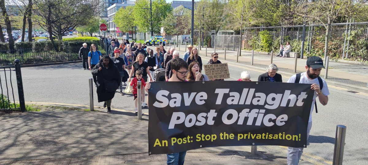 Great protest to #SaveTallaghtPostOffice today.

Fair play to everyone who came out.