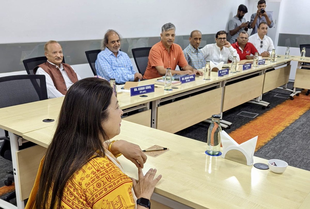 Interacted with the dynamic startup founders in Bengaluru today. Karnataka’s progress in diverse sectors, including the startup world, has captured global attention. Under the leadership of PM Modi, India's startup ecosystem has flourished at an unprecedented pace and will