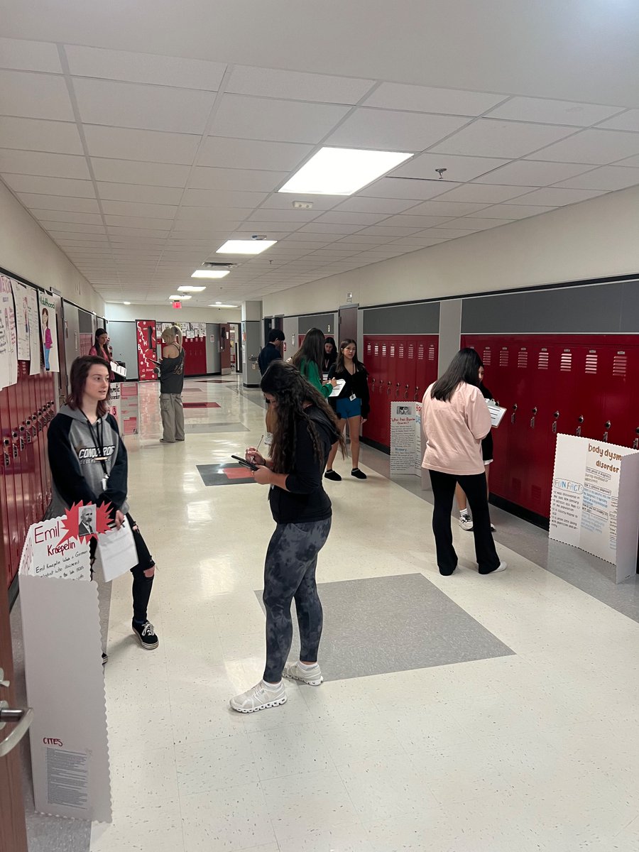 Sullivan_FCS's tweet photo. Counseling and mental health classes dove into researching a mental disorder, becoming experts on the subject, and then crafted a presentation and display board. They showcased their findings for a mental health disorders science fair for their classmates. They did amazing! https://t.co/12SQWyLTP9