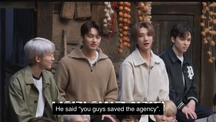 mightbesus99's tweet photo. @SICKTEAR7 @1230cgV0613 HAHA THEY JUST THOUGHT THEY SAVED THE WORLD OR SOMETHING AND BECOME DRAMATIC LOL

MIGHT THEY’RE FORGOT ABT WHAT THEY SAID BEFORE. 
@pledis_17 https://t.co/RrAzK88AMP