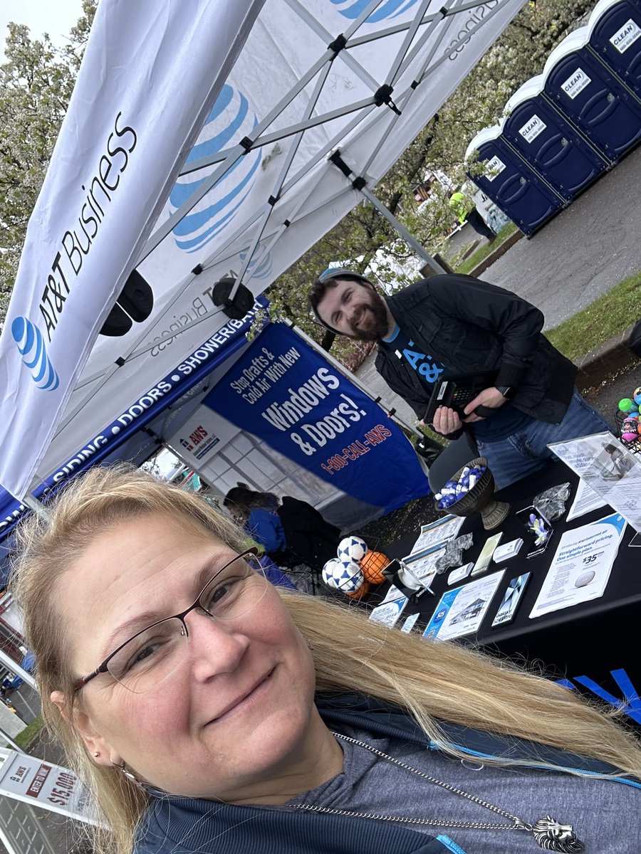 Hoping for the sun to peek through and bring the customers out to the Meriden Food Truck Festival! <a href="/de_carli_/">Ken De Carli</a> <a href="/angels_candie/">yessenia santiago</a> <a href="/firas_smadi/">Firas Smadi</a> <a href="/ChrisAcerra/">Chris Acerra</a> <a href="/keroninc/">Keron Incarnato</a> <a href="/SteveG0890/">Steve Guillaume</a>