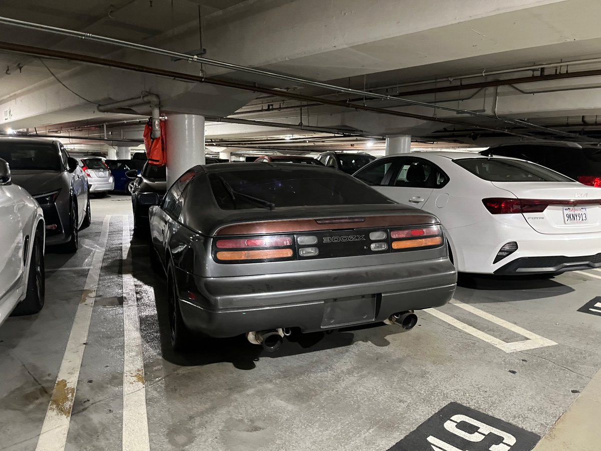 Tried posting about this in IDH since that’s where I originally heard of it. But I forgot that group is cancer so I’ll post it here:
This Z32 has been parked in the underground parking structure in SF Japantown for years