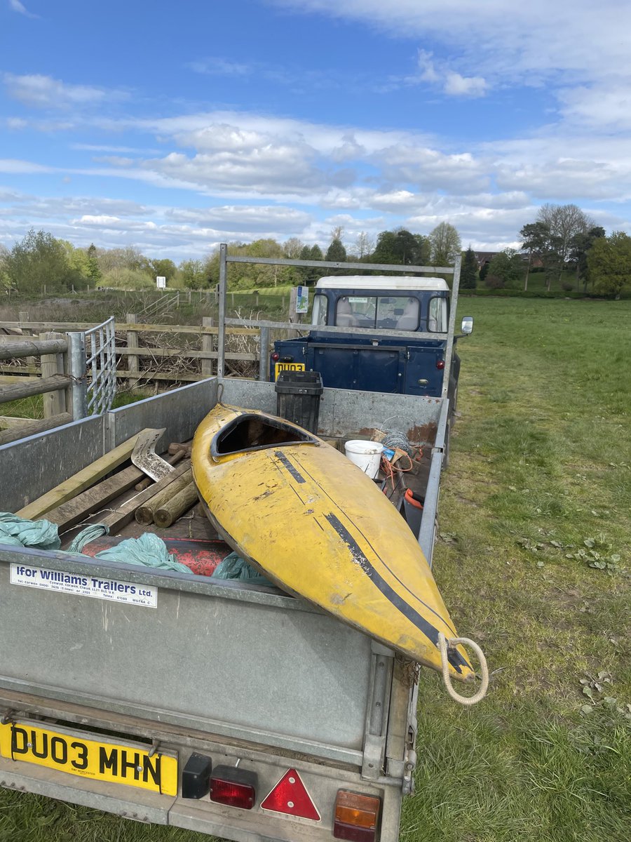 Fencing the river #fields after the flood today. Came back with more than we expected ! #farming #floodrecovery