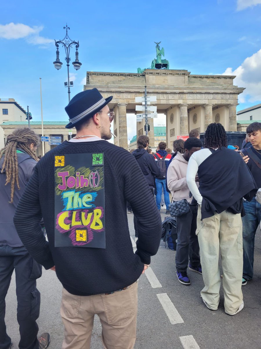 Join the Hempire now ! 

#420Berlin #420day #Berlin #Weedmob