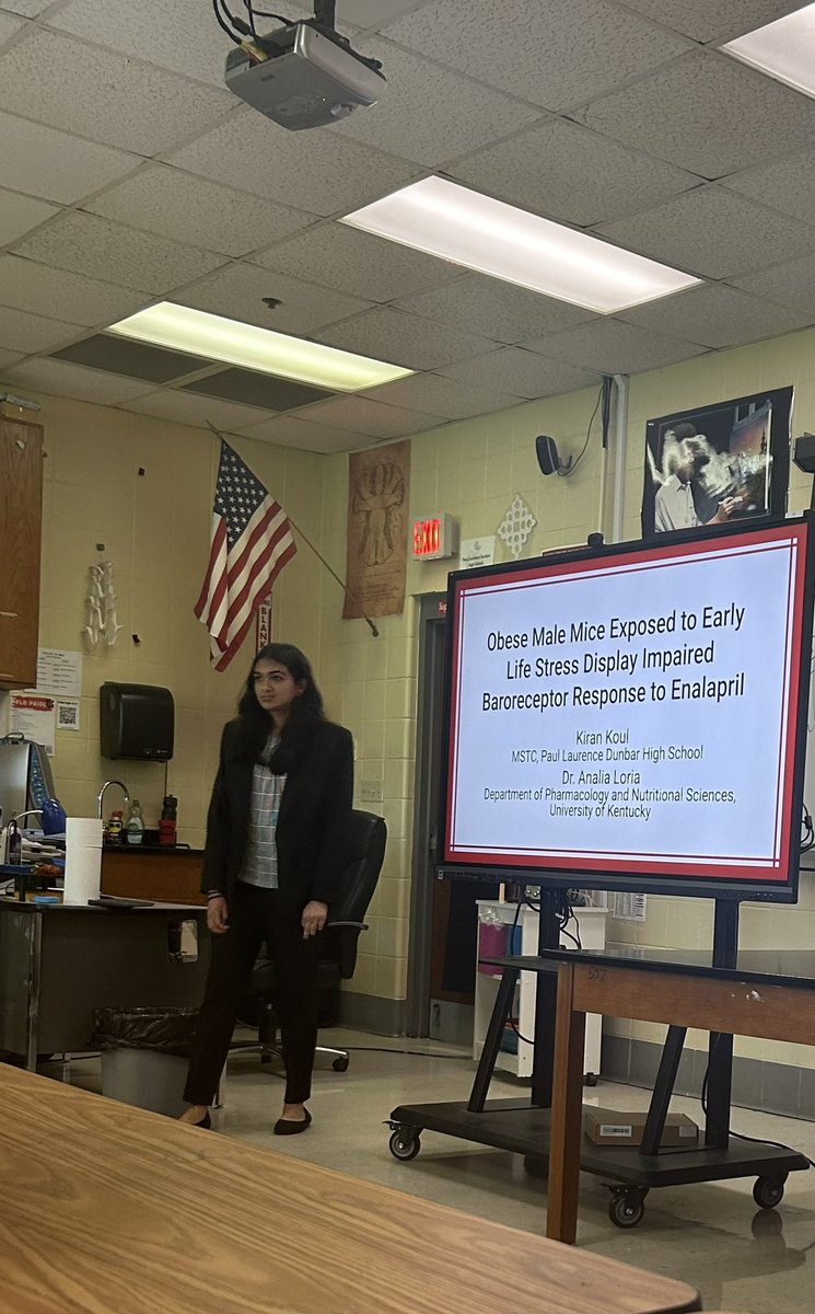 Kiran final project presentation at Dumbar High School symposium. Impressive student. Bright future!!! Please come back on summer 🙏🙏🙏
