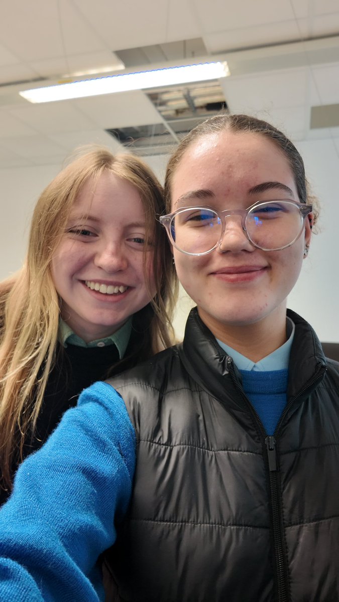 Karol_Fitz's tweet image. Last minute preparations from the TY #Code4Fun @TUS_Athlone_ from @cchiarain, @mercykilbeggan, @MaristAthlone, @ccathlone, @OLBAthlone getting the final touches done if the code and installing of the tech for the geo-done.