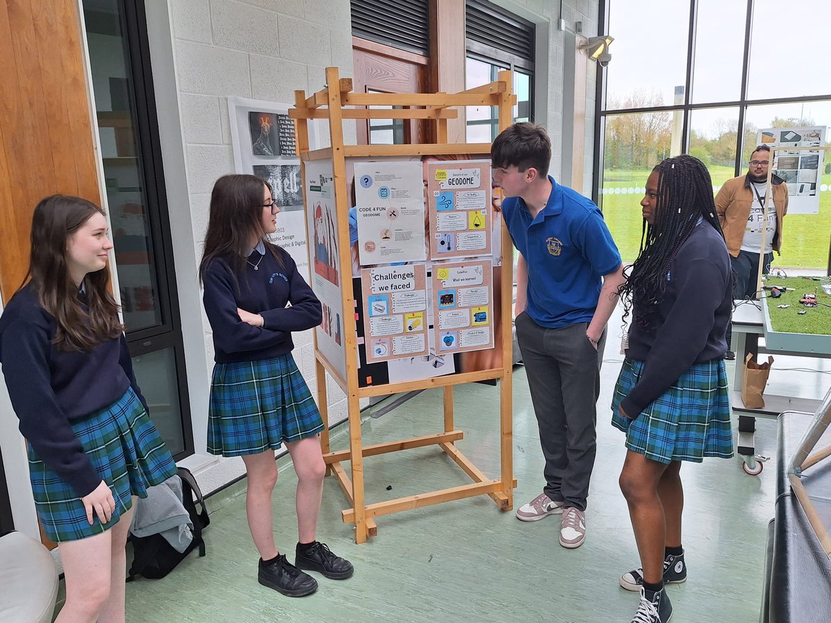 Karol_Fitz's tweet image. #Code4Fun students from @cchiarain, @mercykilbeggan, @MaristAthlone, @ccathlone, @OLBAthlone presenting and demonstrating their work on their sustainability geo-dome in @TUS_Athlone_