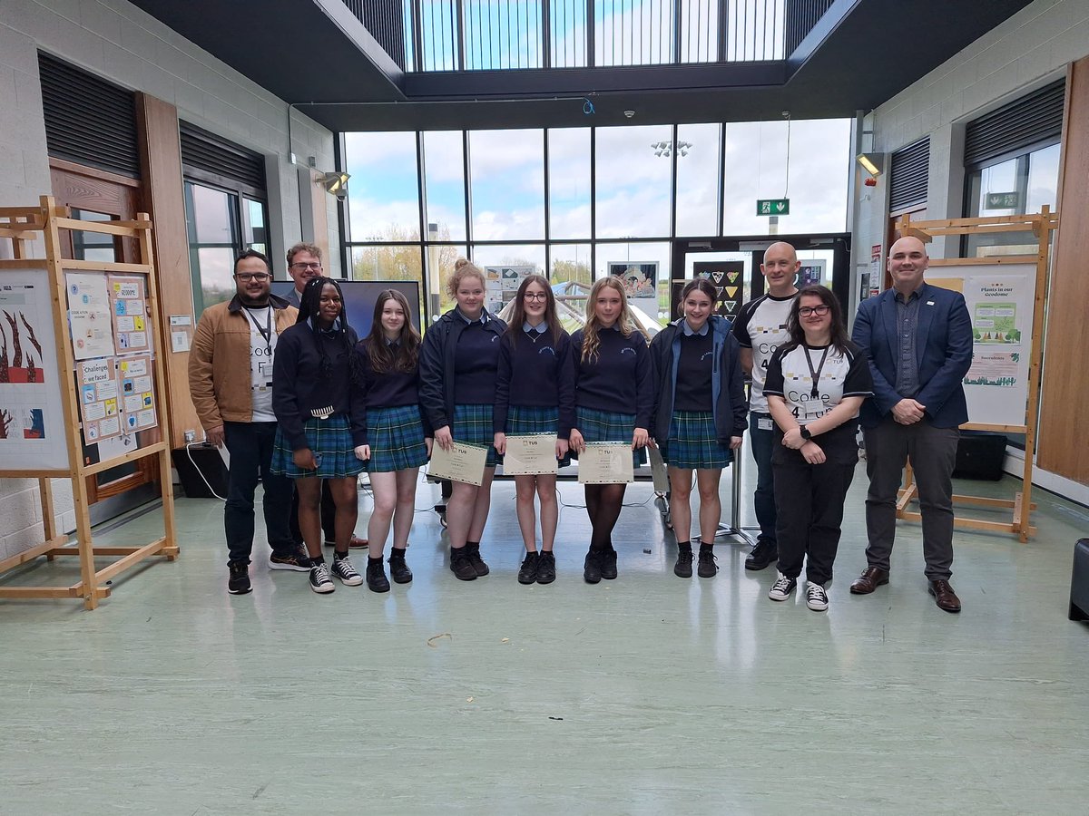 Karol_Fitz's tweet image. And that's a wrap on another very successfully TY #Code4Fun project incorporating #microbits & #arduino in creating a fully monitored and automated geo-dome. Well done everyone from @cchiarain, @mercykilbeggan, @MaristAthlone, @ccathlone, @OLBAthlone @TUS_Athlone_