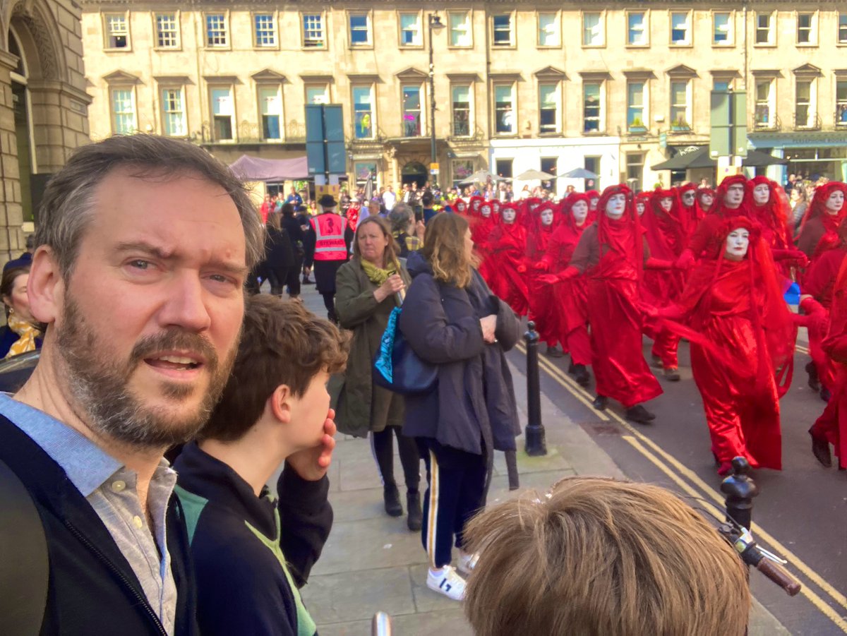 OliHenman's tweet photo. In #Bath right now #CodeRedForNature #FuneralForNature- 1 in 6 UK species are now at risk of decline, it’s not too late #ActNow for #Nature #SDGs #Biodiversity https://t.co/UMpWTwBVoT