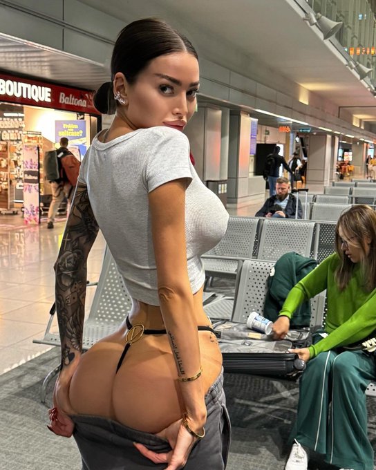 White me here 😈 https://t.co/wVSpEEcsOa more my hot pic only here🥰 https://t.co/ykvCafLBto<a href="/tag/skinny"class="tags"><span>#skinny</span></a>