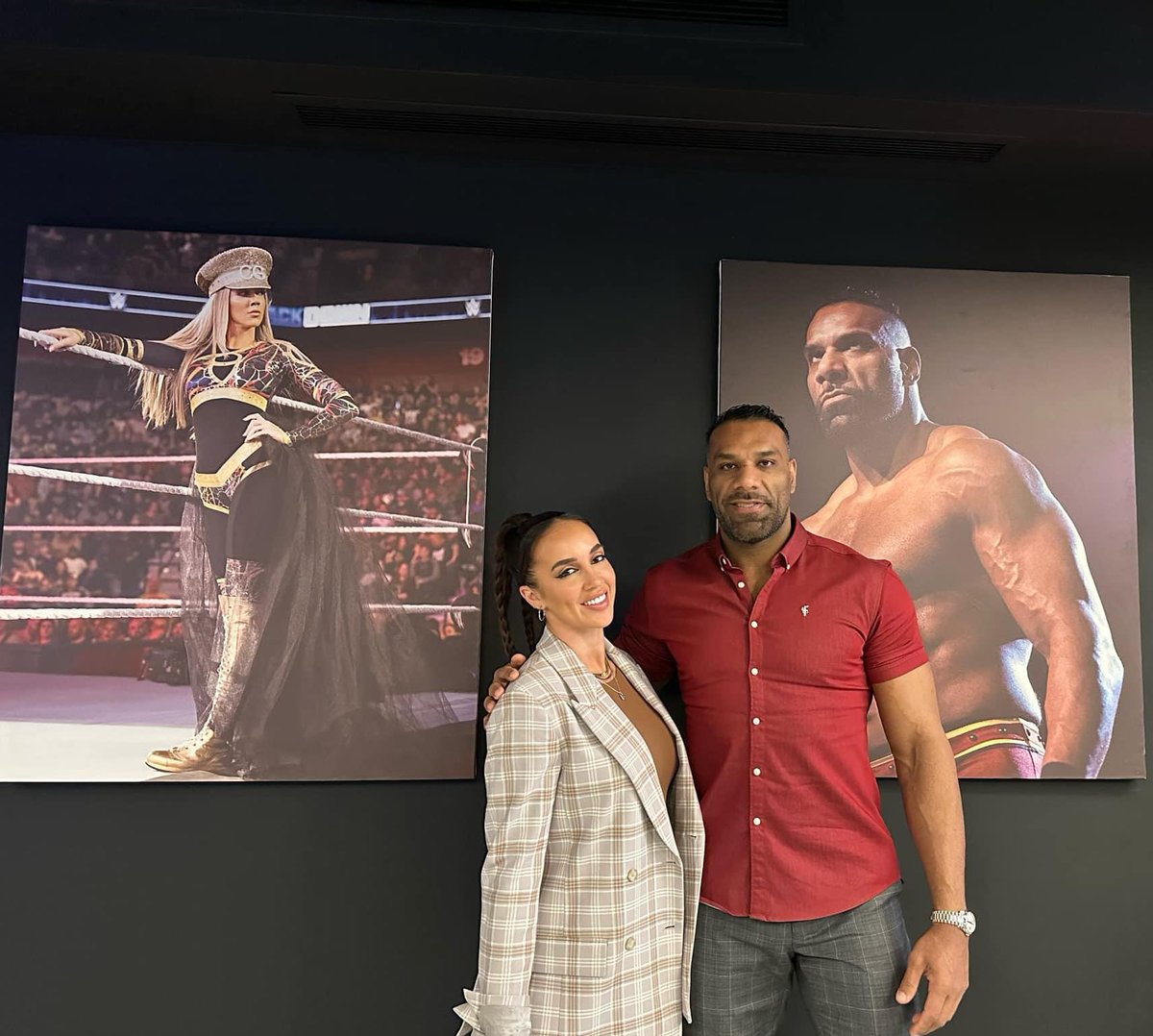 From Canadian indies ➪ breaking my collarbone in India ➪ every city imaginable with WWE… there’s no better person to do it alongside. @JinderMahal I’d say ‘Goodluck’… but you don’t need it, Comeback King 🇨🇦♥️🙌🏼