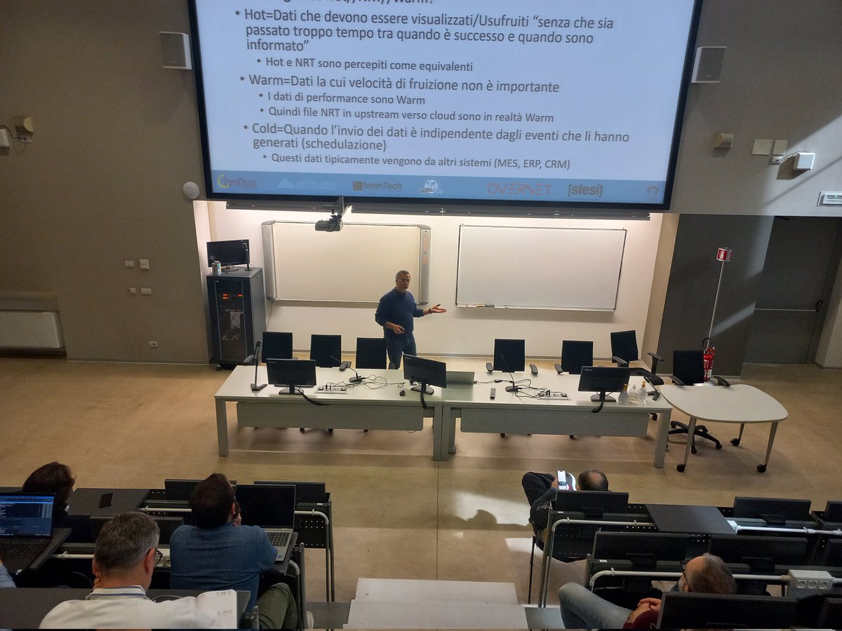 Marco Minerva (@marcominerva) on Twitter photo Chiudiamo l'evento con <a href="/marco_parenzan/">Marco Parenzan</a> che ci parla di IoT e #dotnet al #GlobalAzure Pordenone Chiudiamo l'evento con <a href="/marco_parenzan/">Marco Parenzan</a> che ci parla di IoT e #dotnet al #GlobalAzure Pordenone