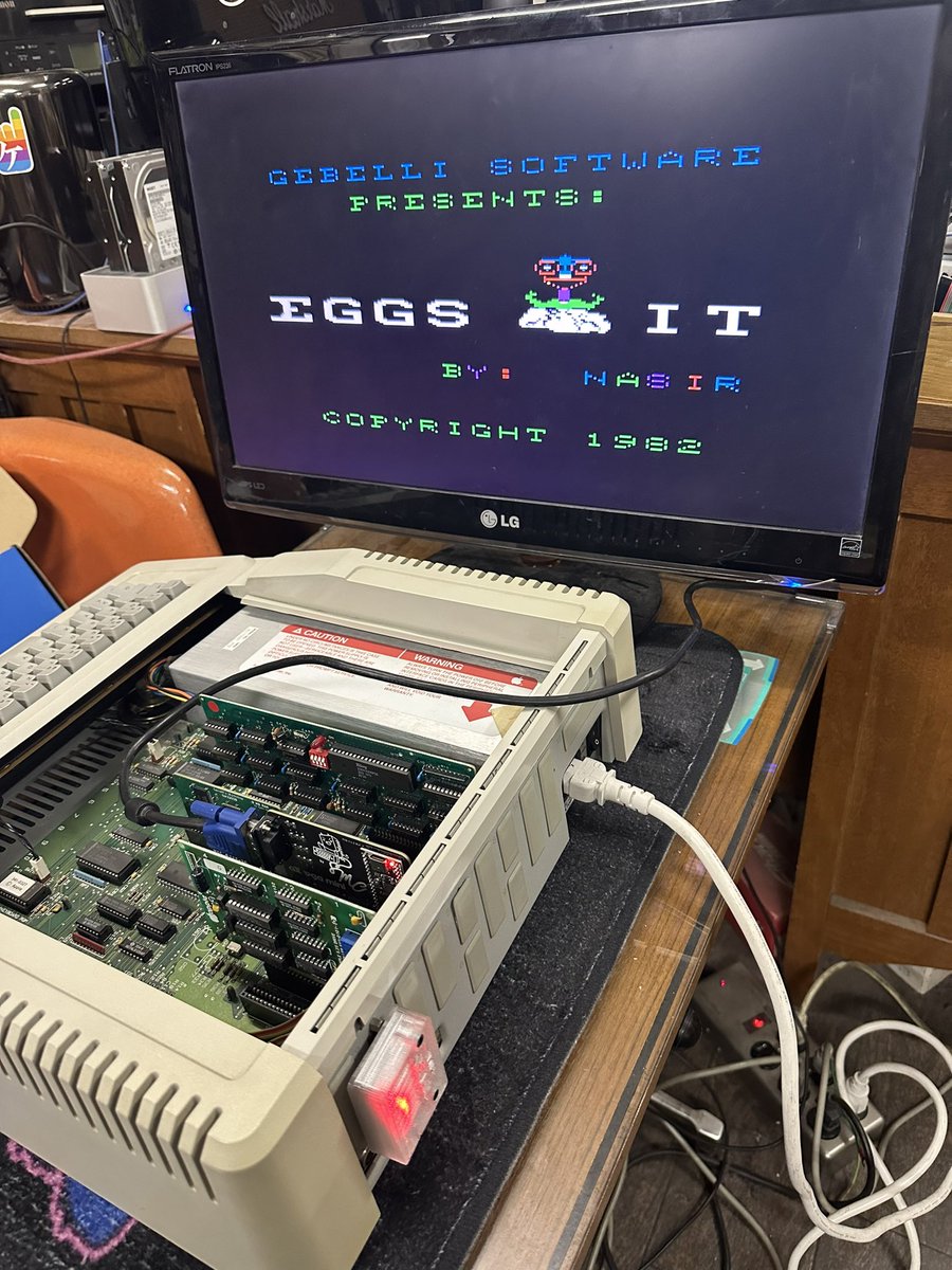 infinity5750's tweet image. The SPIISD mini is db19, but if you have a genuine 5.25 drive card, you can use the SPIISD mini with Grappler Minus on an Apple IIe or IIPlus.
#KerosMacMods #SoftSP