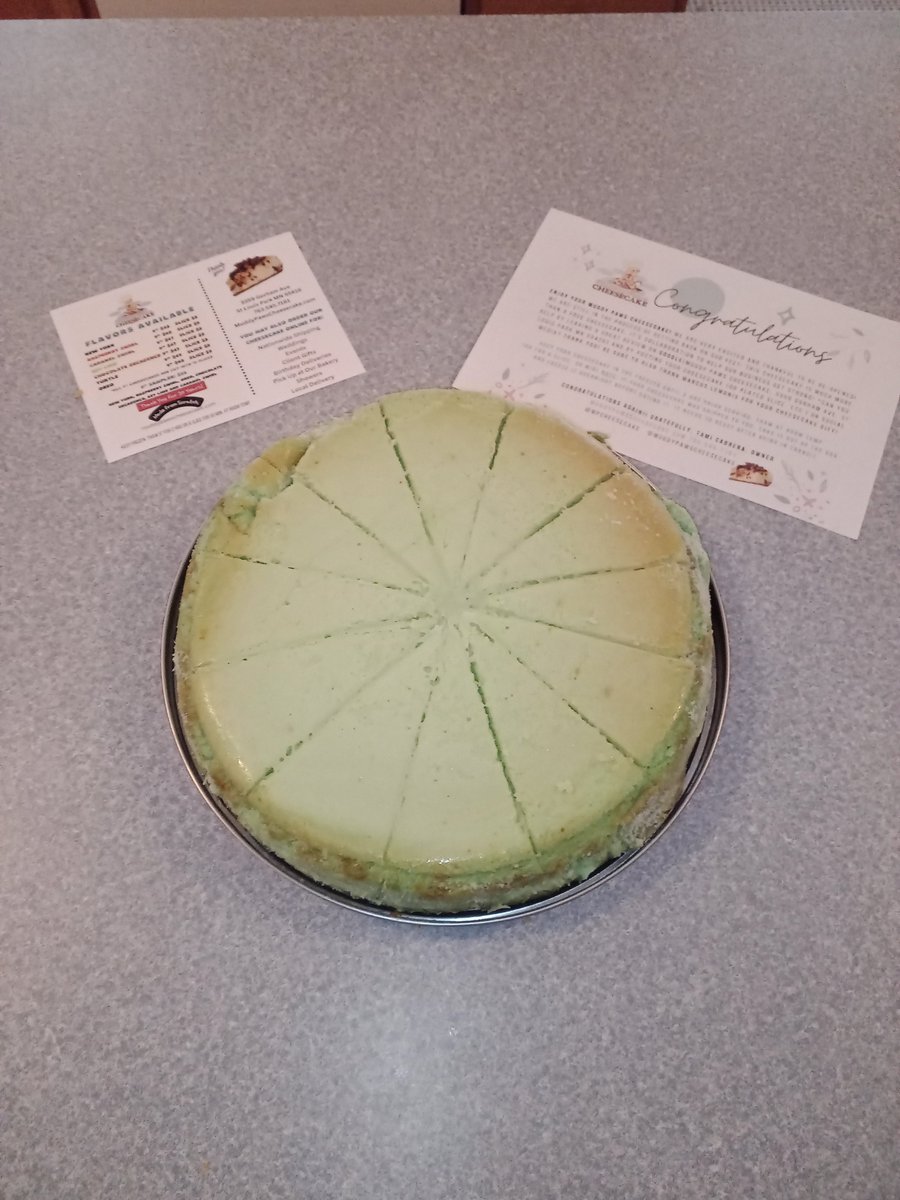 1froglegs's tweet image. @MPCheesecake Thank you very much Tami, Marcus,  and Muddy Paws Cheesecake for the delicious Key Lime Cheesecake. The #SaveMuddyPaws campaign   and #MarcusCheesecakeOrder from  @marcuslemonis has made tens of thousands of people aware of this hidden treasure in St Louis Park, MN.