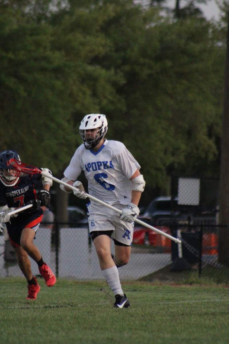 MRutledge6321's tweet photo. APK vs Toho โ24 #floridalacrosse #BlueDarters #Lax #HokaHey #lacrosse #Defense https://t.co/AGb9No38z3