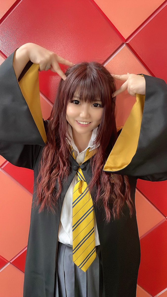 xremipanx's tweet photo. 5月のスケジュール
🌸巣鴨連盟道場ゲスト
🐲新宿フェアリーゲスト
🌸浅草橋ひよこ堂
🐲第2回マンバ王決定戦
🌸夏目坂スタジオ新番組対局

🐲龍龍チャンネル登録↓
https://t.co/lkGmHi3oqc
🌙バカヅキ商店販売中↓
https://t.co/mHuQOG1hw3
マンバグッズ買ってねー👱🏼‍♀️🤟🏾💖 https://t.co/fd4lA8AWCF