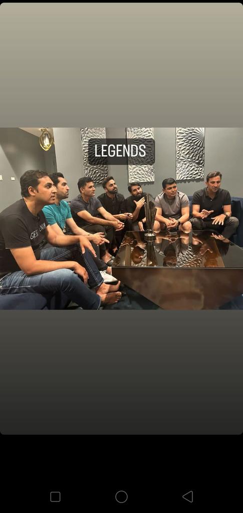 Legends in one Frame 🖼️🖼️ Wishing you best of luck all your events @WaseemBadami