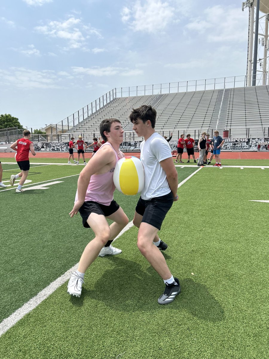 Marcus 9 Student Council tweet media