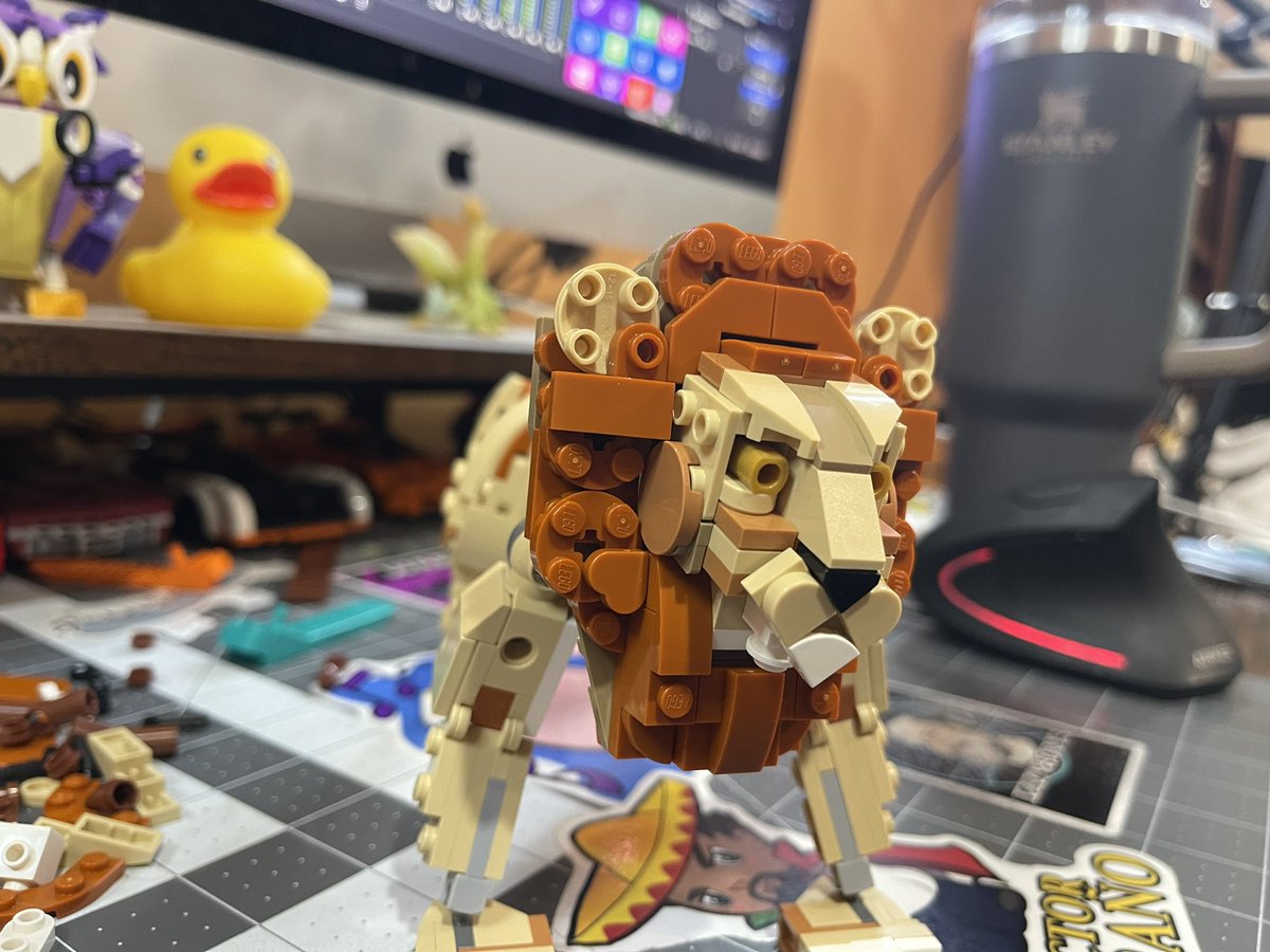 UncleApollovera's tweet photo. Was tired last night during my stream but got the lion build complete! He is so cute! Sunday finally will build the giraffe! #lego #lego3in1 #lion #streamer #apollovera #crazyuncle https://t.co/AgC0pboG9H