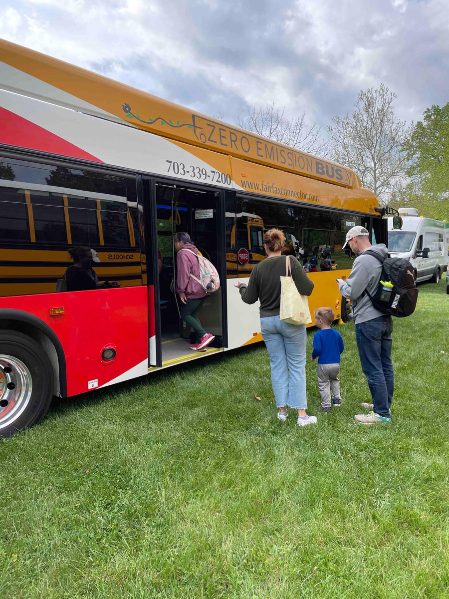 Earth Day Fairfax! Come see us today (4/20) at the Sully Historic Site until 4 p.m. #electricbus #fairfaxconnector