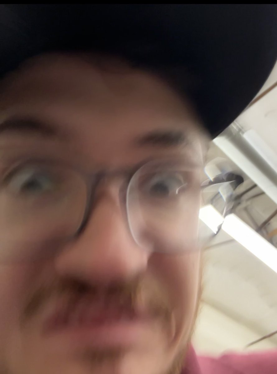 BullerDaxton's tweet image. Working 16hr shift in case you were wondering is … not the move.