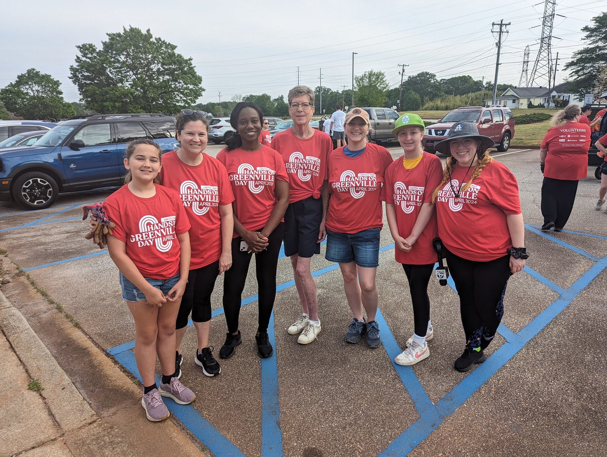 Doing a little community service with the WYFF News 4 team! Happy Saturday!!!