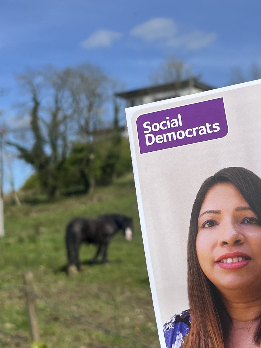 Another canvass in the Attirory area 🙌🏽A man we spoke to was happy to see a woman from a migrant background standing for election 💜 In his view, the more diverse voices the better for a community and for new ideas towards finding solutions to problems. #LocalElections2024