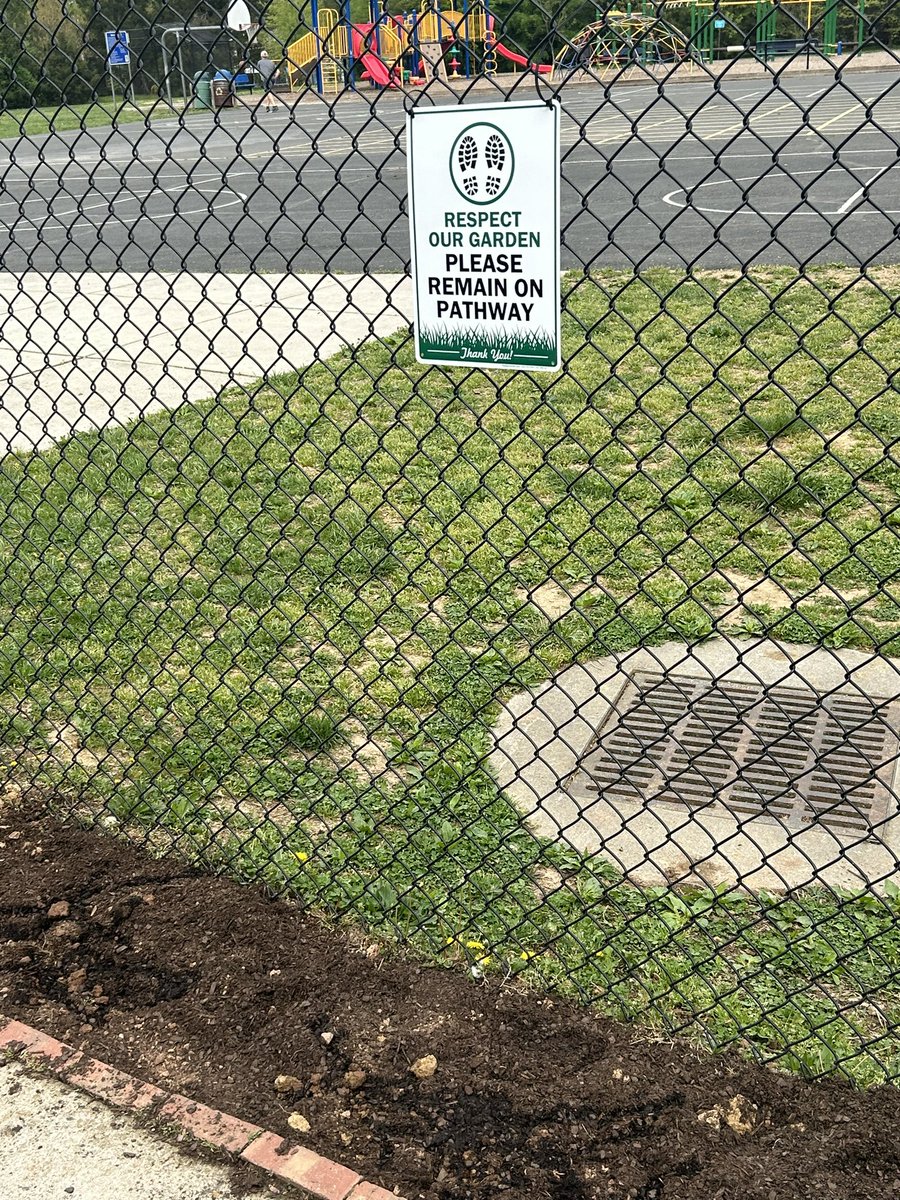 Springfield Estates Elementary tweet media