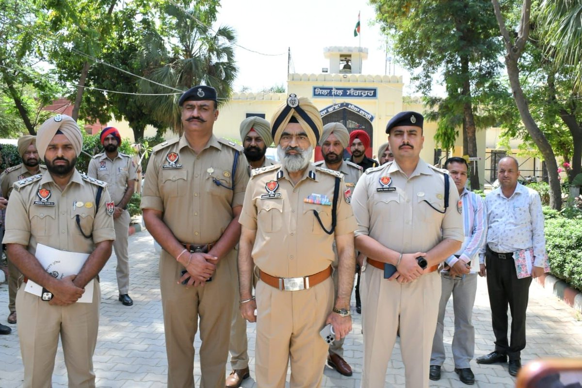 DIG Patiala Range conducted a thorough review of security measures at Sangrur Jail post a late-night inmate conflict leading to tragic fatalities. An investigation is underway to uncover the root cause. Ensuring safety remains our top priority.

ਡੀ.ਆਈ.ਜੀ. ਪਟਿਆਲਾ ਰੇਂਜ ਵੱਲੋਂ ਸੰਗਰੂਰ