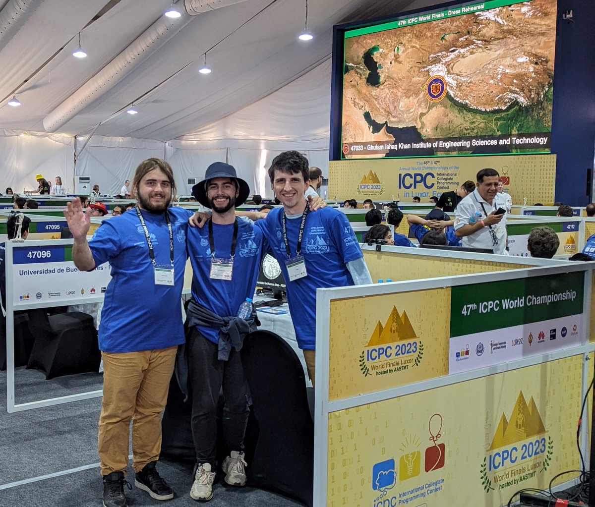 ComputacionUBA's tweet photo. Equipo de @Exactas_UBA campeón latinoamericano en la final de la Competencia de Programación ICPC.👏 Integrado por Lautaro Lasorsa, Carlos Soto e Ivo Pajor (Coach Agustín Gutierrez), obtuvo el puesto 13 entre 130 equipos de todo el mundo. Más info: https://t.co/6M6e7mlQHr https://t.co/aePqVRHkIb