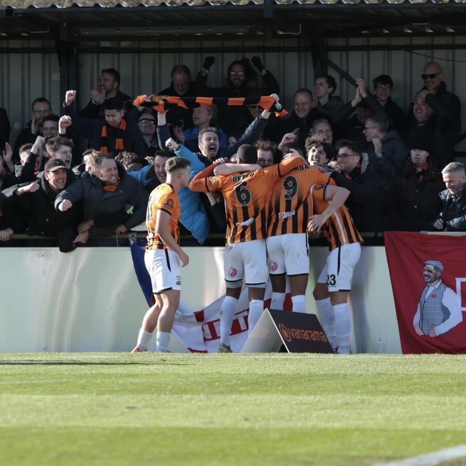 2️⃣ Barnet 3️⃣ Bromley 4️⃣ Altrincham 5️⃣ Solihull Moors 6️⃣ Gateshead 7️⃣ FC Halifax Congrats to all the teams who have made the play-offs 👏 Who do you think can go all the way? 👀 #TheVanarama