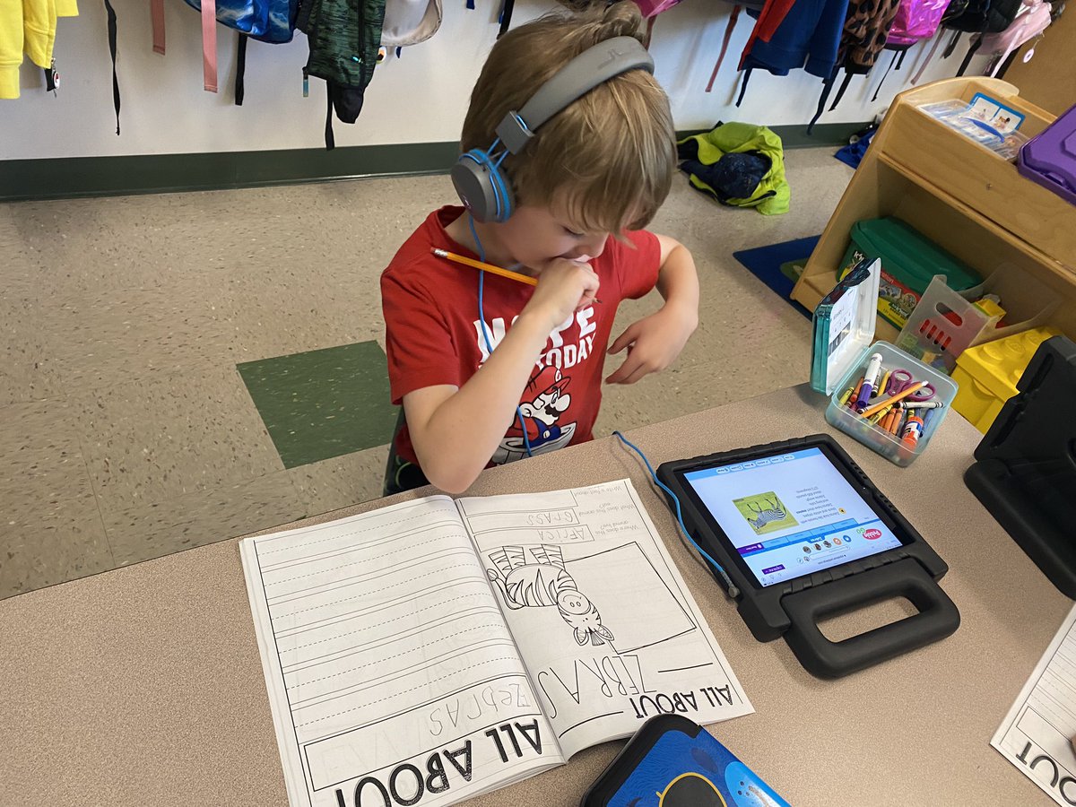 Kinder_Dogs's tweet photo. We love learning about zoo animals, we are so excited for our zoo field trip! https://t.co/Oz9rY9iETN