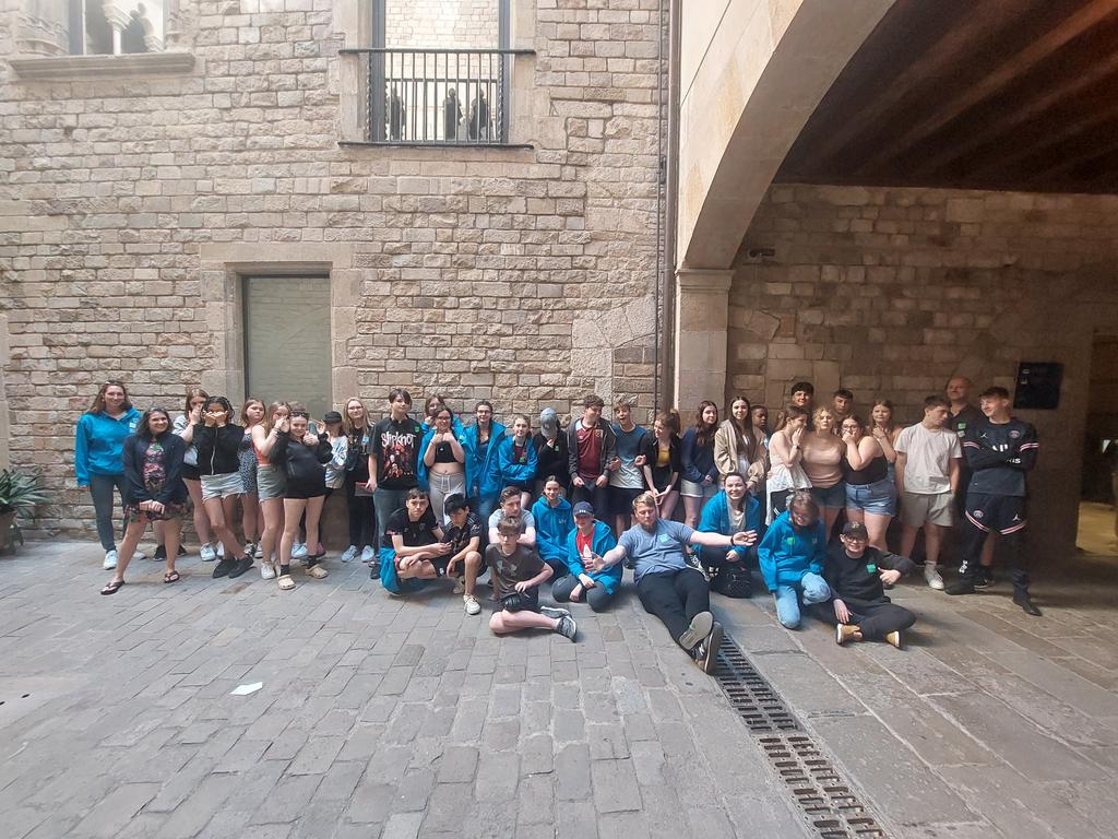 MFL@TheDeanes (@deanesmfl) on Twitter photo 