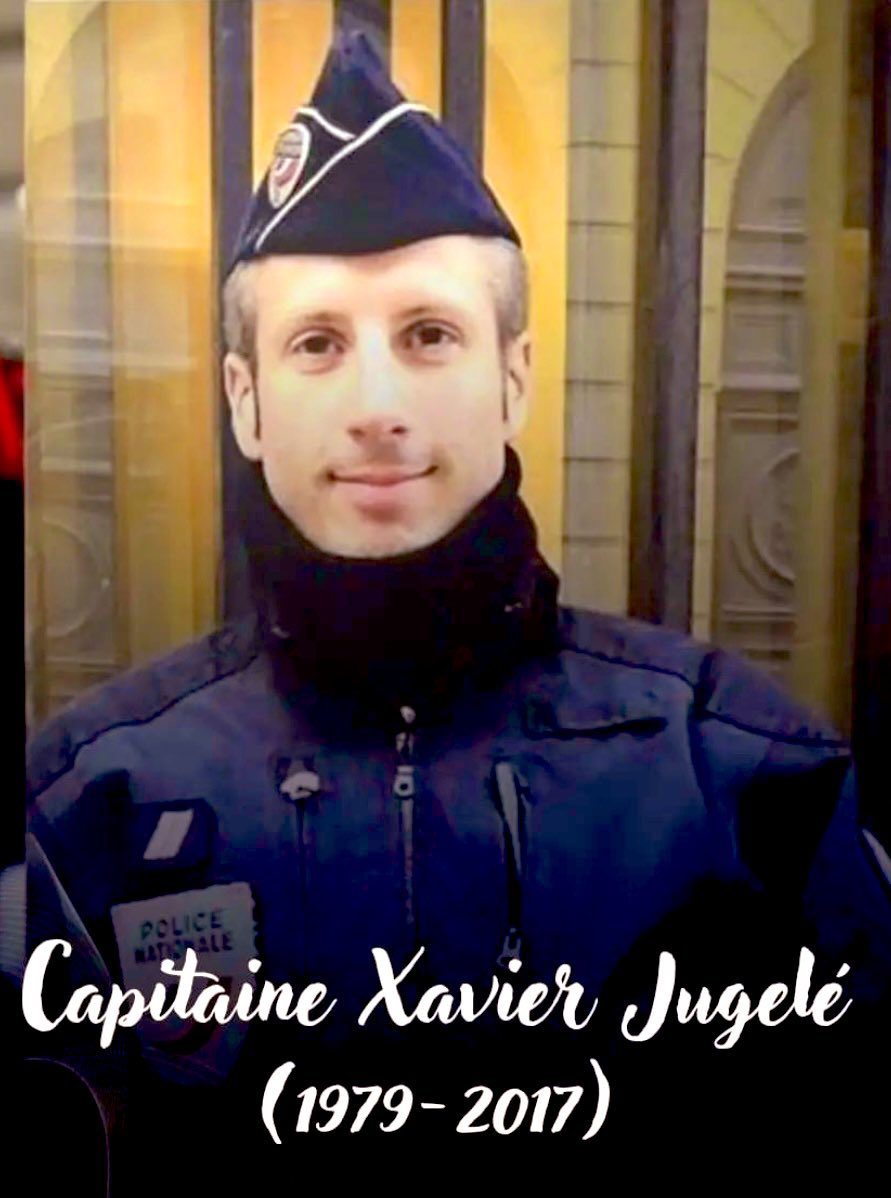 För sju år sedan besköts tre poliser med en kalasjnikov på Champs-Élysées i Paris. En av dem miste livet. Motivet var jihadistiskt. Hommage au Capitaine Xavier Jugelé - en hjälte som var en av de modiga poliserna som riskerade livet under Bataclan-attacken. Xavier blev 37 år.…