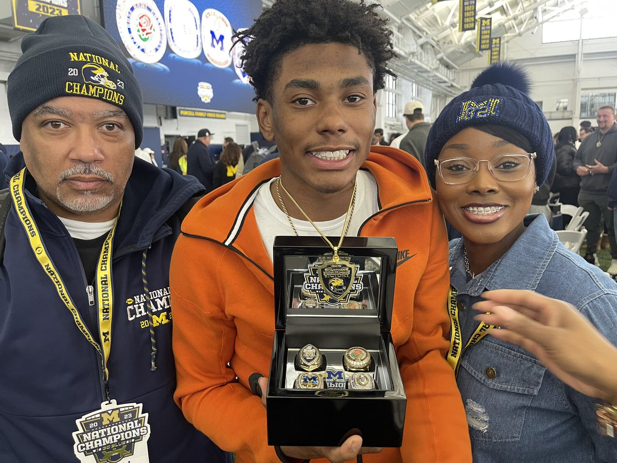 What an HONOR Lord 🙌🏾🙌🏾!!! We are so grateful 🙌🏾🙌🏾 #GOBLUE#4RINGS