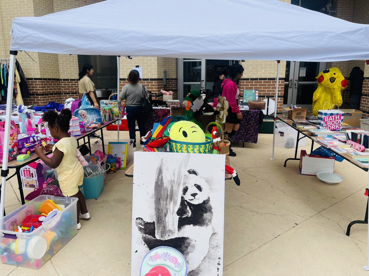 AAC Yard Sale today from 9:00 am to 5:00 pm! @EISDofSA