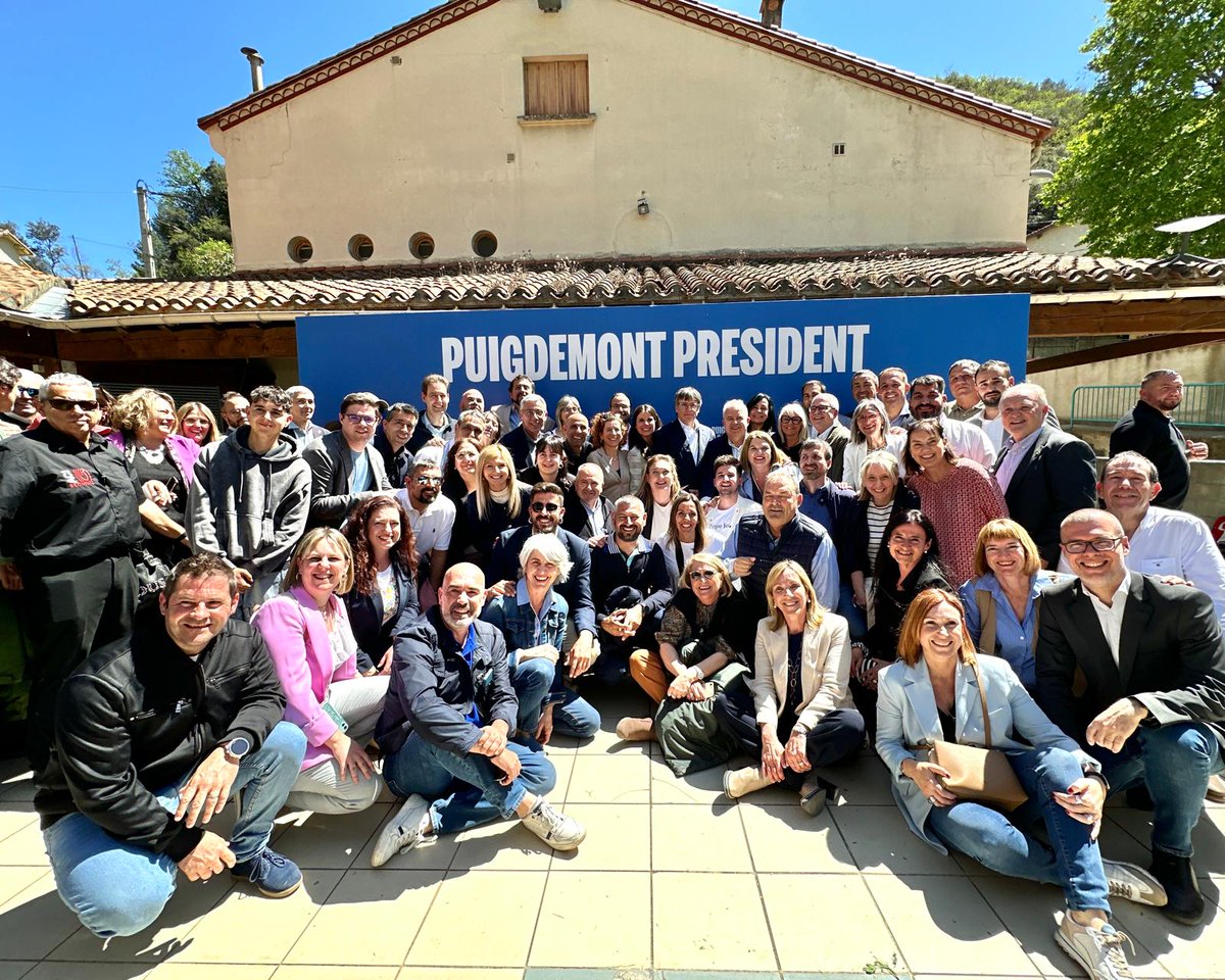 Els alcaldes, regidors i candidats del Camp de Tarragona, les Terres de l'Ebre i el Baix Penedès també hem estat als Banys i Palaldà. 

Les 10 comarques de la demarcació som part essencial del projecte de talent, bon govern i sentit d'estat que encarna el president <a href="/KRLS/">krls.eth / Carles Puigdemont</a>.