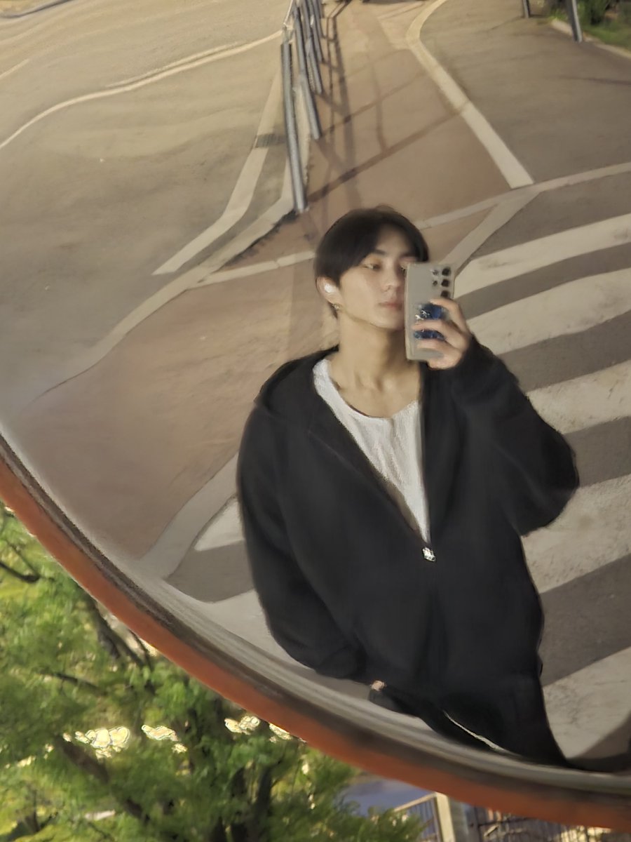 [ #정원’s Post ] 240420

#JUNGWON: 🫠

<a href="/ENHYPEN_members/">ENHYPEN</a> <a href="/ENHYPEN/">ENHYPEN OFFICIAL</a> #ENHYPEN #엔하이픈