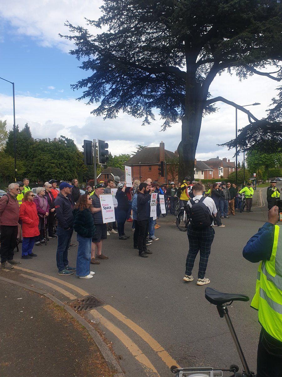 Glad to have seens todays event. Promotion of road safety needs to be in everyone's conscious

@for_birmingham #safestreetsnow