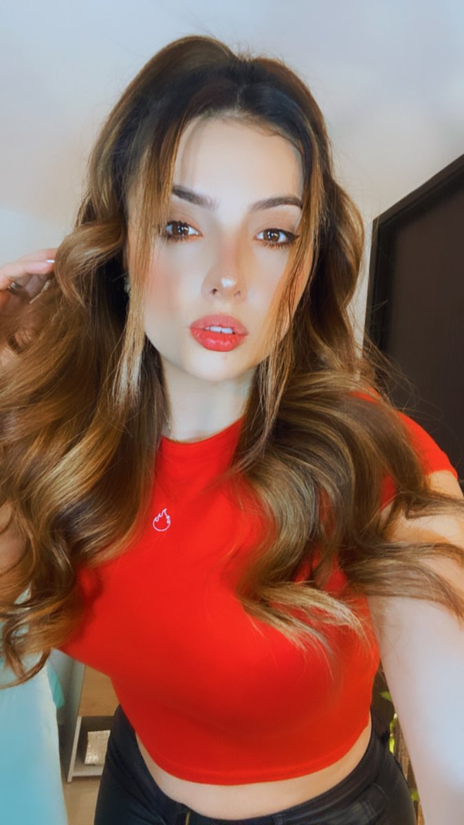 Today I wanted to start earlier, come see me  😏 

<a href="/CherryTV/">Cherry.tv</a>

cherry.tv/amywods