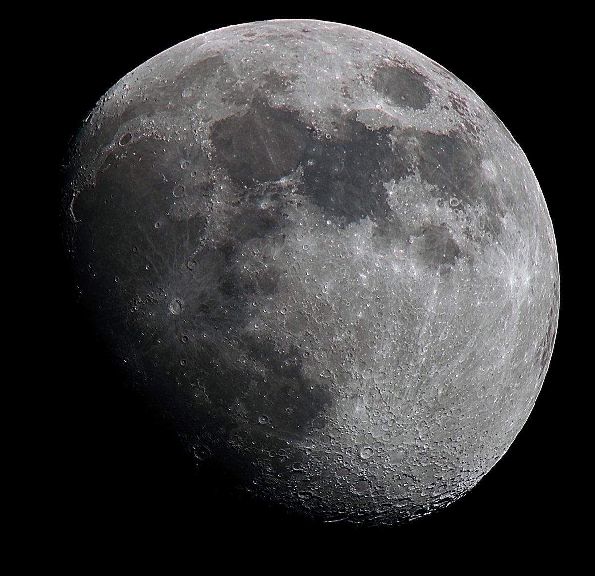 Seestar S50 Moon Vs DSL 1000mm lens? #moon #astrophotography #astronomy #moonhour