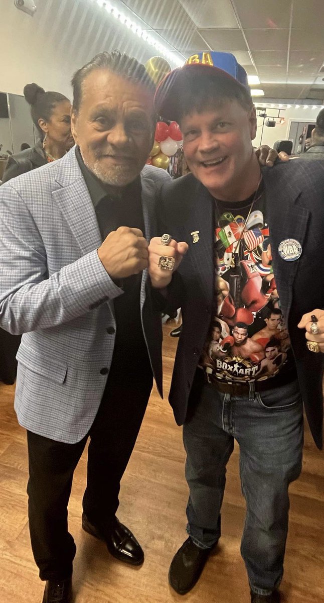 Remember, in Leon Spinks in st. Louis Missouri with @robertoduranbox  the movie @HandsofStoneMov  it’s a 5 star @BoxingHall  @nvbhof @GCHSPirates .