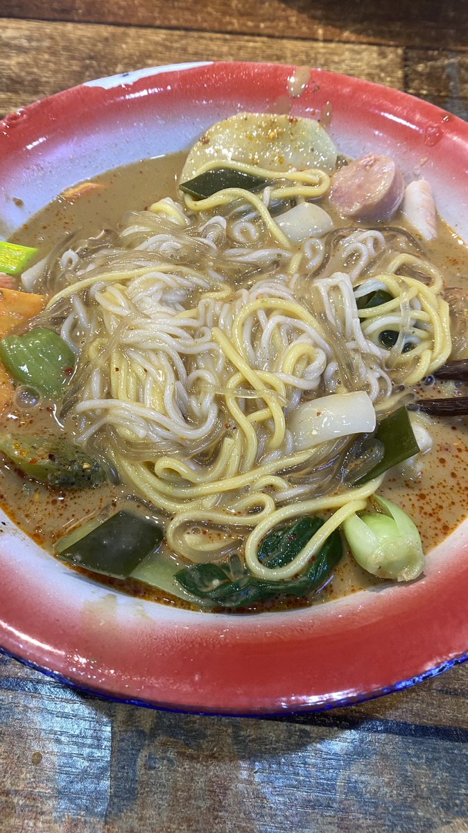 Dundun0728's tweet photo. 超级超级黏糊的麻辣烫！！！ https://t.co/q8cR8RTTyH