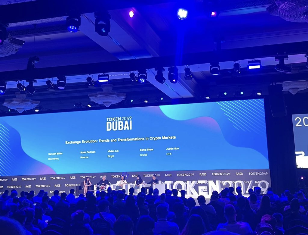 Grindery | The currency of AI tweet media