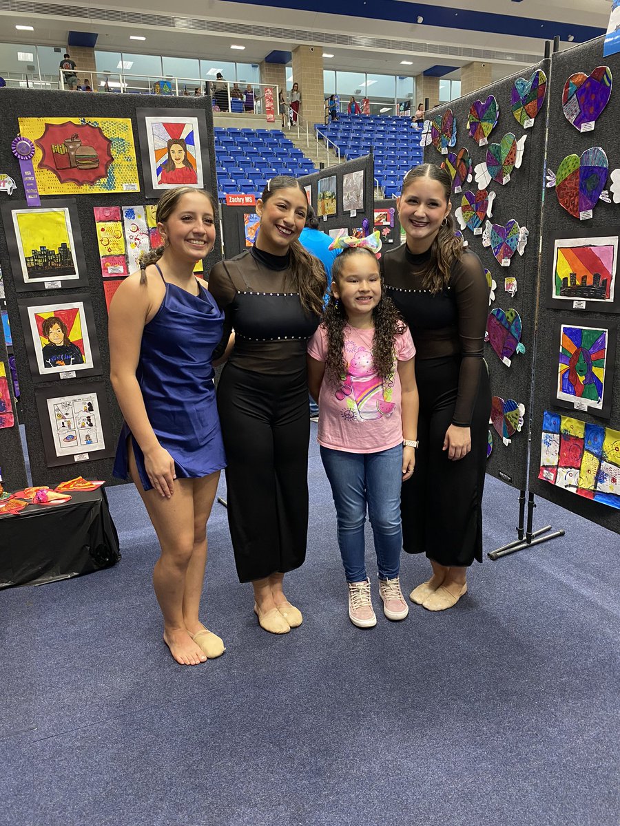 MadisonKHarris's tweet photo. This morning a few members from the @OC_DANCETEAM and the O’Connor Fine Arts Dance Department represented OC at the NISD Fine Arts Fest! Great job dancers! #OCyouknow 💙💛🌟 @NISDOConnorHS @NISD_FineArts @OCRobMartinez https://t.co/ttkqobAwfu