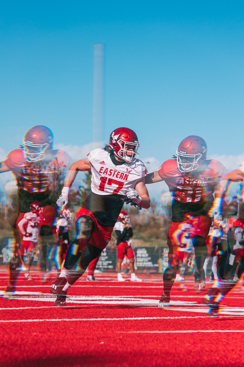 Smile, it’s Scrimmage Saturday on the red! 🦅 #GoEags #EKG